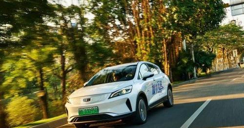 吉利gse新能源车刹车灯型号是什么？如何更换？-第2张图片-好赞用车