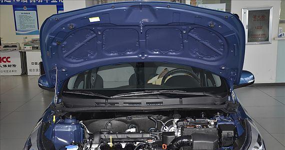 现代瑞纳拆前转向灯怎么拆？拆卸步骤和注意事项是什么？-第3张图片-好赞用车