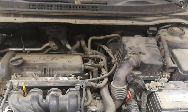 悦动手动变速箱油需注入多少升（了解悦动手动变速箱油量及注入要点）-第2张图片-好赞用车