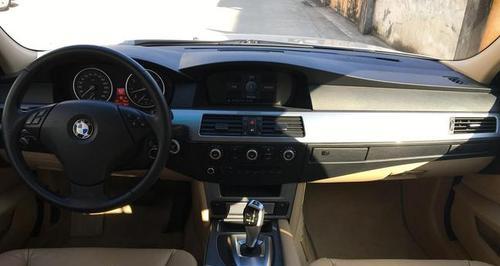 宝马523转向灯不亮怎么办？常见原因及解决方法是什么？-第1张图片-好赞用车