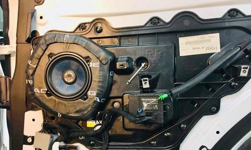 揽胜转向灯电路分析图解析（揭秘路虎揽胜转向灯电路的工作原理与故障排除技巧）-第1张图片-好赞用车