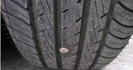 轮胎没扎漏气怎么办？如何快速识别和处理？-第3张图片-好赞用车