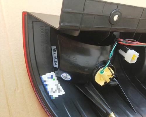 如何为五菱宏光S安装日行转向灯(简单操作指南)-第1张图片-好赞用车 如何为五菱宏光S安装日行转向灯(简单操作指南)-第1张图片-好赞用车