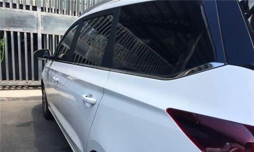 宝骏360换转向灯怎么样?更换步骤和注意事项是什么?-第3张图片-好赞用车 宝骏360换转向灯怎么样?更换步骤和注意事项是什么?-第3张图片-好赞用车