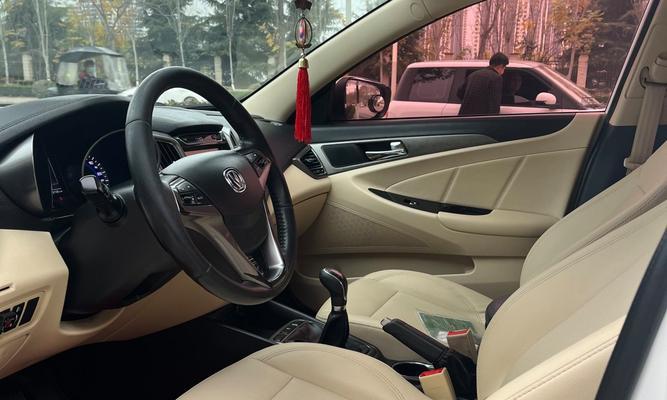 2024长安逸动自动挡档位（体验逸动自动挡的顺畅与智能）-第2张图片-好赞用车