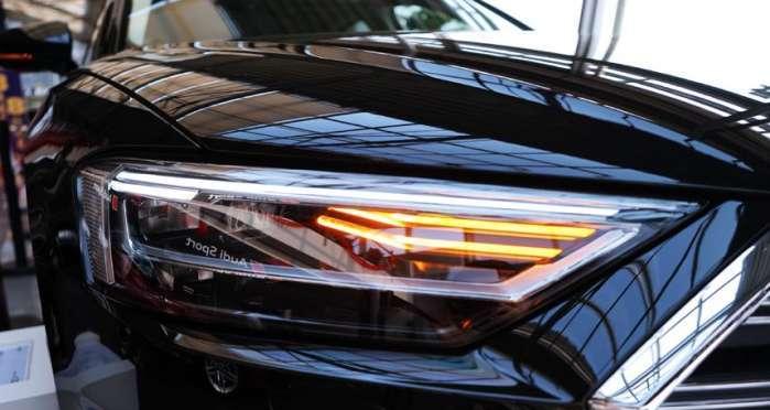 宝马7系转向灯维修费用是多少?如何降低维修成本?-第2张图片-好赞用车 宝马7系转向灯维修费用是多少?如何降低维修成本?-第2张图片-好赞用车