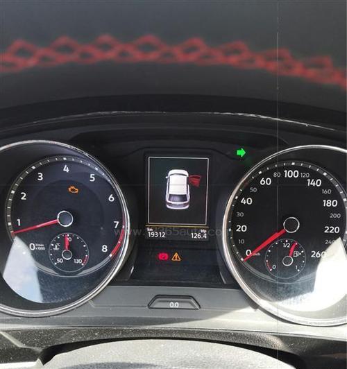 大众汽车刹车灯全亮转向灯亮的原因及解决方法（探究大众汽车刹车灯全亮转向灯亮的可能情况以及解决方案）-第2张图片-好赞用车