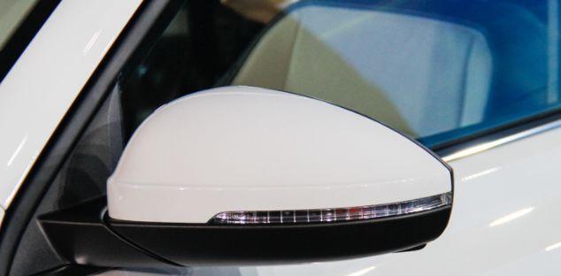 大众宝来倒车镜转向灯不工作怎么安装？-第2张图片-好赞用车