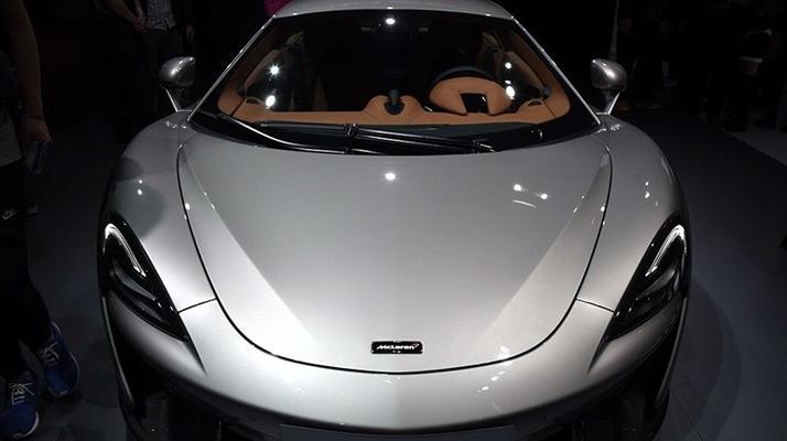 迈凯伦转向灯维修指南（让你的迈凯伦转向灯焕发新生）-第1张图片-好赞用车