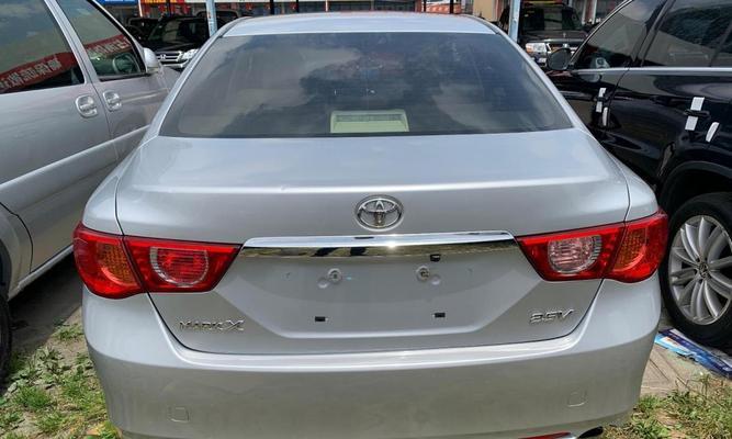 丰田锐志10款转向灯价格分析(解析丰田锐志10款转向灯的价格走势及购买建议)-第3张图片-好赞用车 丰田锐志10款转向灯价格分析(解析丰田锐志10款转向灯的价格走势及购买建议)-第3张图片-好赞用车