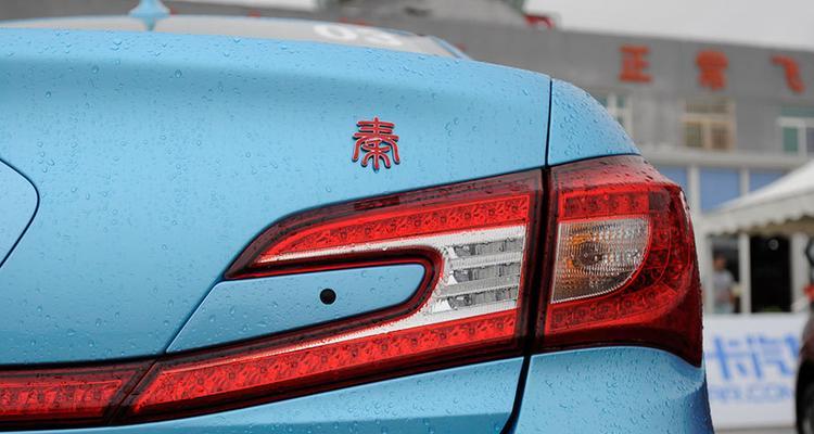 比亚迪转向灯发出两个声音是什么原因?如何解决?-第3张图片-好赞用车 比亚迪转向灯发出两个声音是什么原因?如何解决?-第3张图片-好赞用车