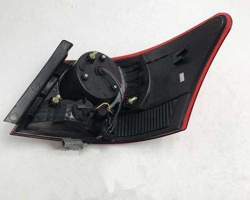 比亚迪转向灯坏了4s店质保究竟靠不靠谱（解析4s店质保政策）-第1张图片-好赞用车