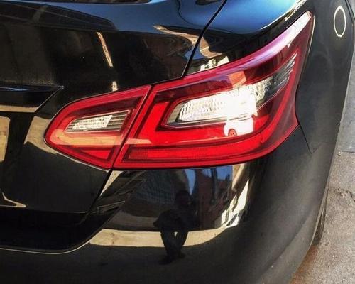 英菲尼迪转向灯闪得快的原因揭秘（探究英菲尼迪转向灯频繁闪动的原因及解决方法）-第2张图片-好赞用车