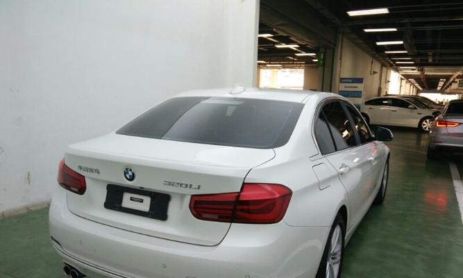 宝马三系老款转向灯价格是多少？更换需要多少钱？-第3张图片-好赞用车