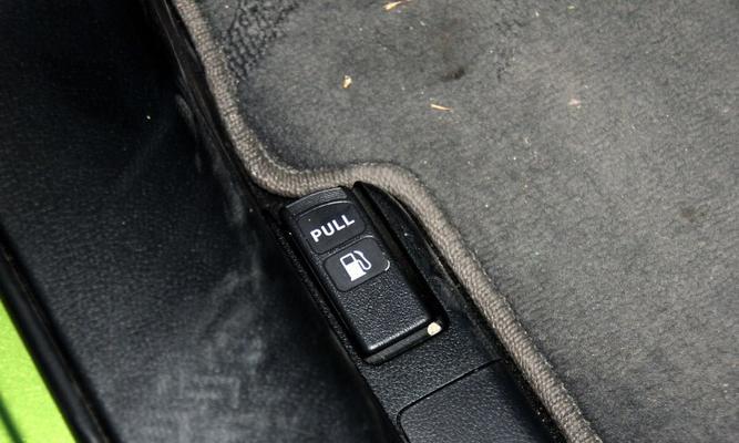 本田杰德转向灯继电器故障的原因及解决方法(探究本田杰德转向灯继电器故障的根源并提供有效的解决方案)-第1张图片-好赞用车 本田杰德转向灯继电器故障的原因及解决方法(探究本田杰德转向灯继电器故障的根源并提供有效的解决方案)-第1张图片-好赞用车