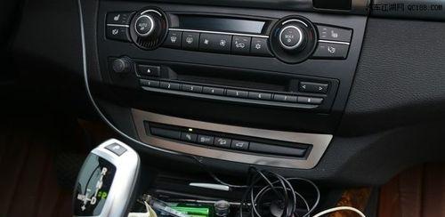 13年宝马x5转向灯位置在哪里？如何更换？-第1张图片-好赞用车