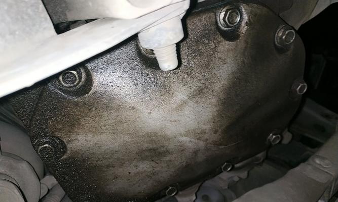 雪佛兰科鲁兹变速箱油加几升（了解变速箱油添加量的重要性）-第2张图片-好赞用车