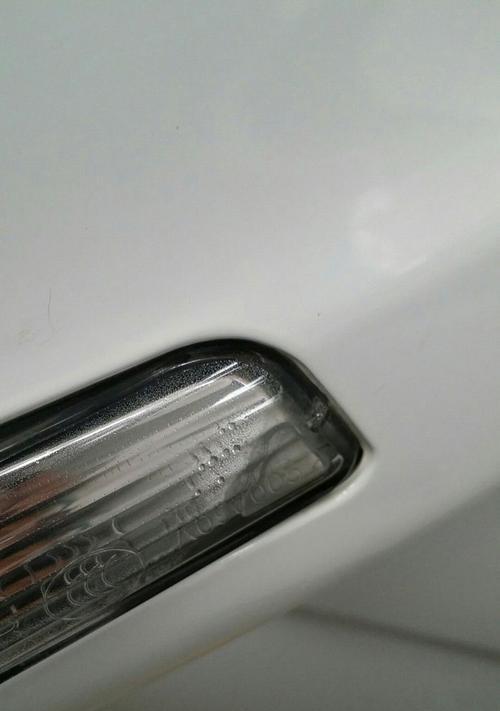 五菱宏光前转向灯更换需要多少钱?更换步骤是什么?-第1张图片-好赞用车 五菱宏光前转向灯更换需要多少钱?更换步骤是什么?-第1张图片-好赞用车