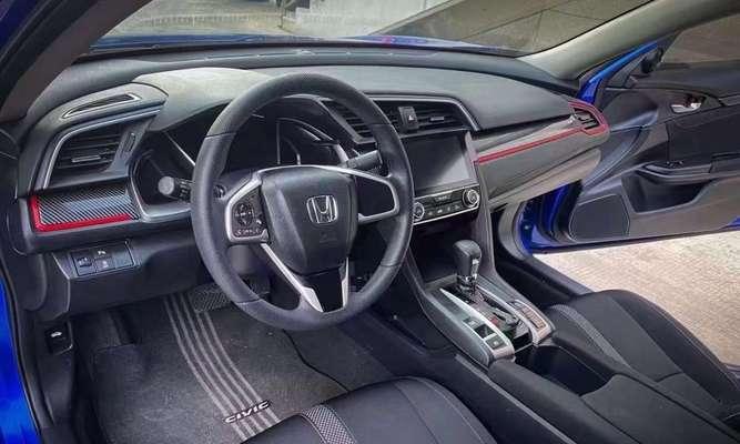 11代本田思域转向灯后视镜价格分析（揭秘11代本田思域转向灯后视镜的市场价值）-第1张图片-好赞用车