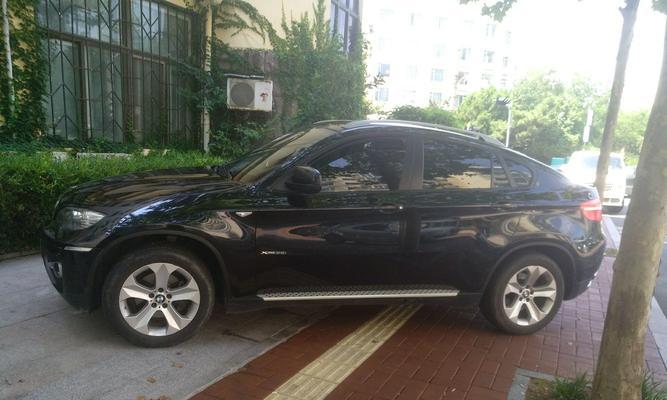 宝马X6变速箱油的更换周期及注意事项（延长宝马X6变速箱寿命的关键）-第2张图片-好赞用车