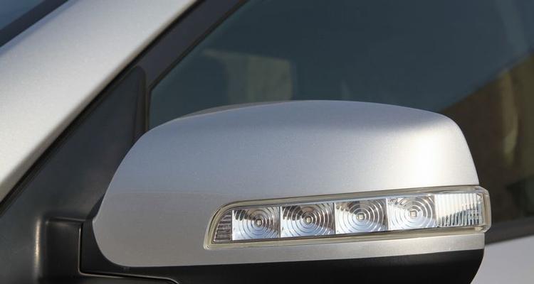 奥迪轻触转向灯怎么用?常见问题有哪些?-第2张图片-好赞用车 奥迪轻触转向灯怎么用?常见问题有哪些?-第2张图片-好赞用车