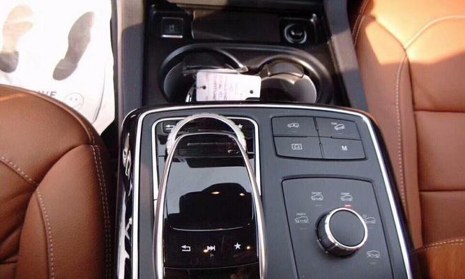 奔驰gls450转向灯怎么用?使用中常见问题有哪些?-第1张图片-好赞用车 奔驰gls450转向灯怎么用?使用中常见问题有哪些?-第1张图片-好赞用车