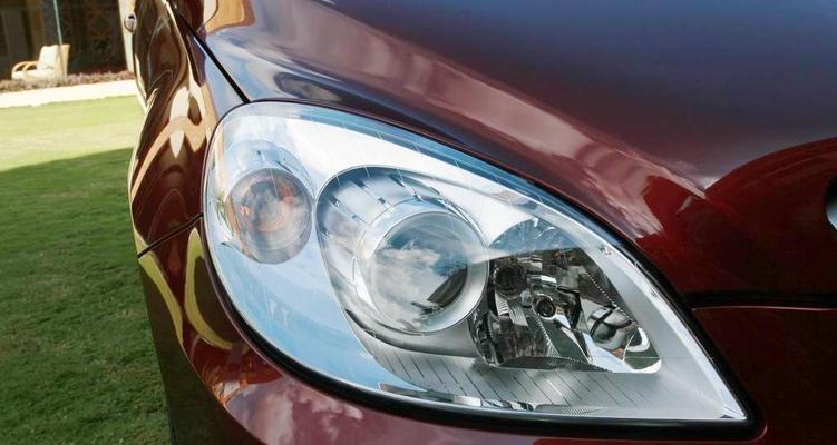 奔驰b200如何接转向灯线？接线位置和步骤是什么？-第3张图片-好赞用车