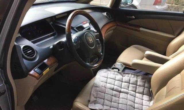 本田奥德赛电子助力转向灯亮的原因及解决方法(探究本田奥德赛电子助力转向灯亮的原因以及有效解决方法)-第1张图片-好赞用车 本田奥德赛电子助力转向灯亮的原因及解决方法(探究本田奥德赛电子助力转向灯亮的原因以及有效解决方法)-第1张图片-好赞用车