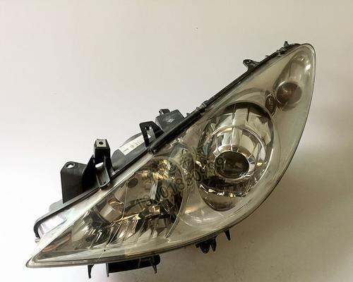 标致207侧转向灯更换方法?需要多长时间?-第1张图片-好赞用车 标致207侧转向灯更换方法?需要多长时间?-第1张图片-好赞用车