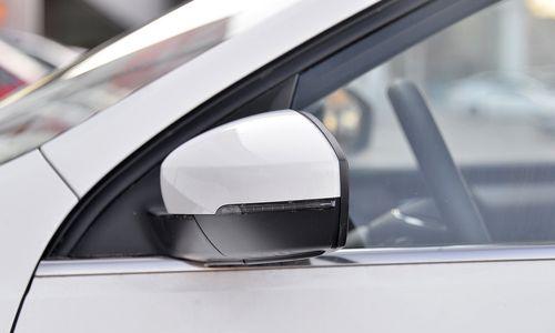 如何正确开启大众转向灯（学会正确使用转向灯）-第1张图片-好赞用车