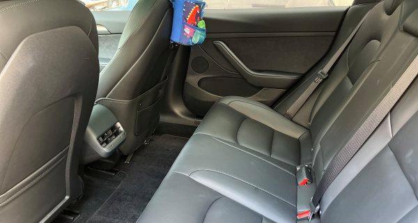 特斯拉档位最下面标志的含义揭秘(探索特斯拉车辆中标志的起源与意义)-第2张图片-好赞用车 特斯拉档位最下面标志的含义揭秘(探索特斯拉车辆中标志的起源与意义)-第2张图片-好赞用车