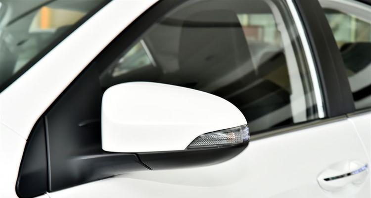 丰田车打转向灯时音乐自动停止怎么回事？-第2张图片-好赞用车