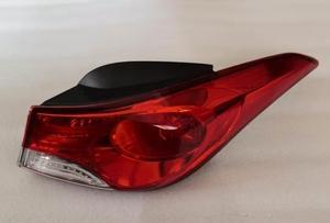 如何更换现代朗动车前转向灯（简单操作）-第1张图片-好赞用车