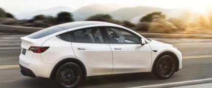 揭秘特斯拉刹车灯(全方位了解特斯拉刹车灯的外观)-第3张图片-好赞用车 揭秘特斯拉刹车灯(全方位了解特斯拉刹车灯的外观)-第3张图片-好赞用车