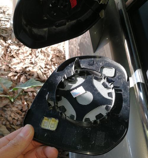 东风标致3008左转向灯突然急促的原因及解决方法（探究东风标致3008左转向灯异常亮起的可能因素）-第2张图片-好赞用车