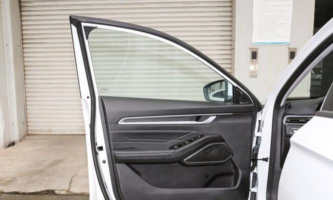 吉利帝豪4代如何关闭转向灯（简单操作教程）-第1张图片-好赞用车