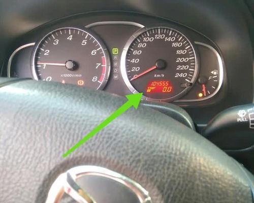 老马自达6转向灯保险丝位置？如何更换？-第3张图片-好赞用车