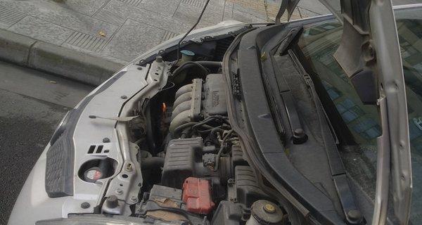 本田飞度转向灯使用指南（掌握本田飞度转向灯的正确使用方法）-第2张图片-好赞用车