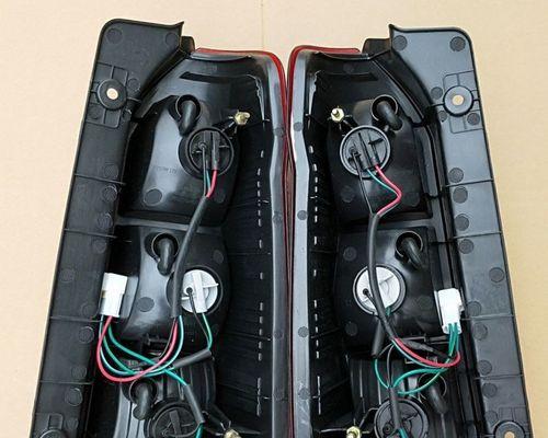 五菱小炫风小卡前转向灯的优势与特点（揭秘五菱小炫风小卡前转向灯的性能与创新技术）-第1张图片-好赞用车