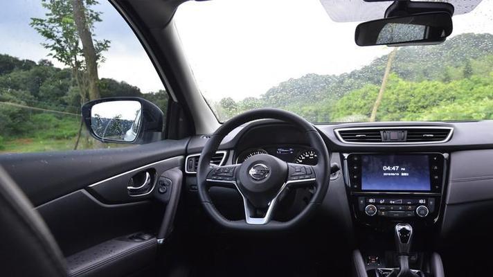 日产逍客转向灯闪灯图解析（了解日产逍客转向灯闪灯的原因与解决方法）-第2张图片-好赞用车