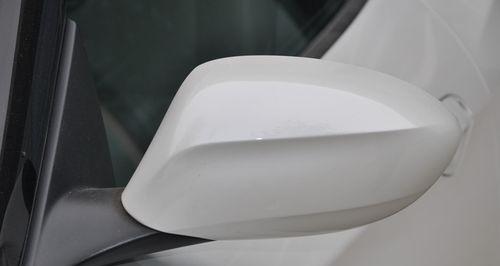 宝马转向灯品牌大揭秘（探究宝马转向灯背后的品牌之谜）-第1张图片-好赞用车