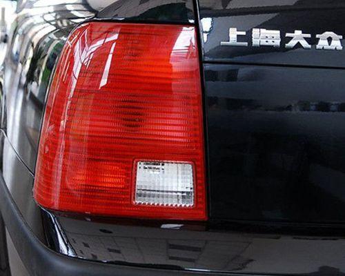 大众帕萨特08年转向灯电路图及故障排除（详解大众帕萨特08年转向灯电路图）-第1张图片-好赞用车